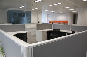 办公室灯光效果图片